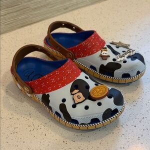 Toy Story Woody Crocs